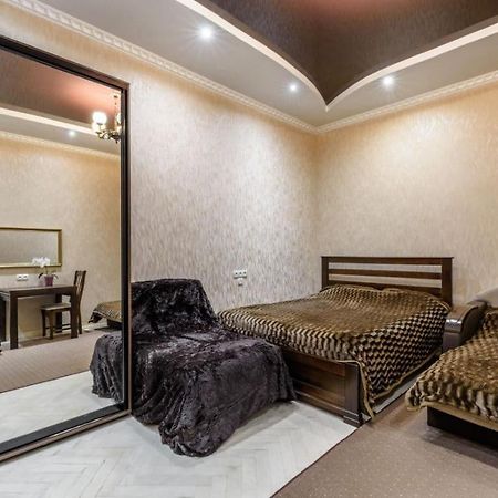 Apartments Stepana Bandery Lviv Ngoại thất bức ảnh