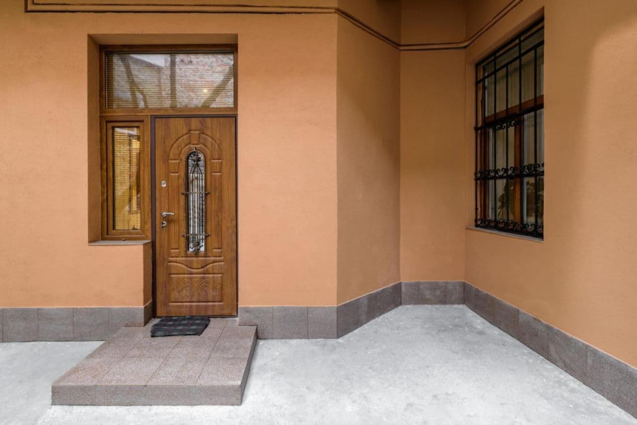 Apartments Stepana Bandery Lviv Ngoại thất bức ảnh